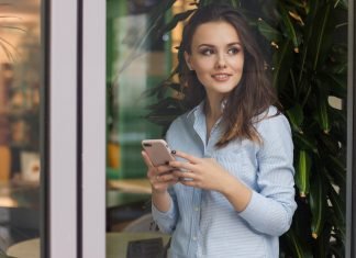 scams targeted at teens - current scams